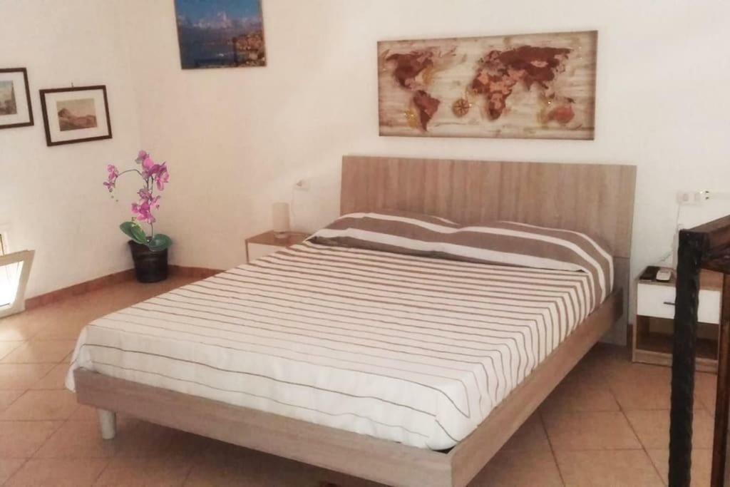 Casa Vacanza Le Moko' Lägenhet Neapel Exteriör bild